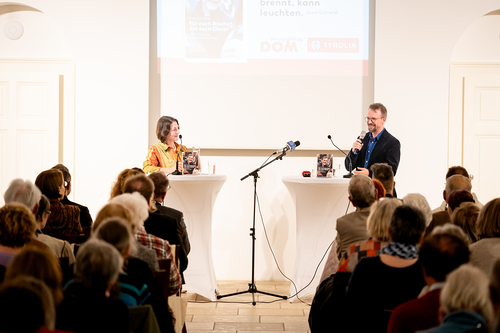 Buchpräsentation Für euch Bischof, mit euch Christ