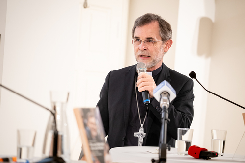 Buchpräsentation Für euch Bischof, mit euch Christ