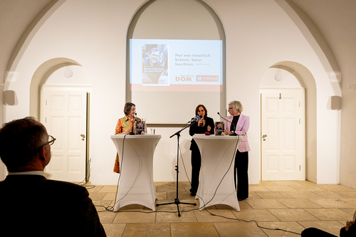 Buchpräsentation Für euch Bischof, mit euch Christ